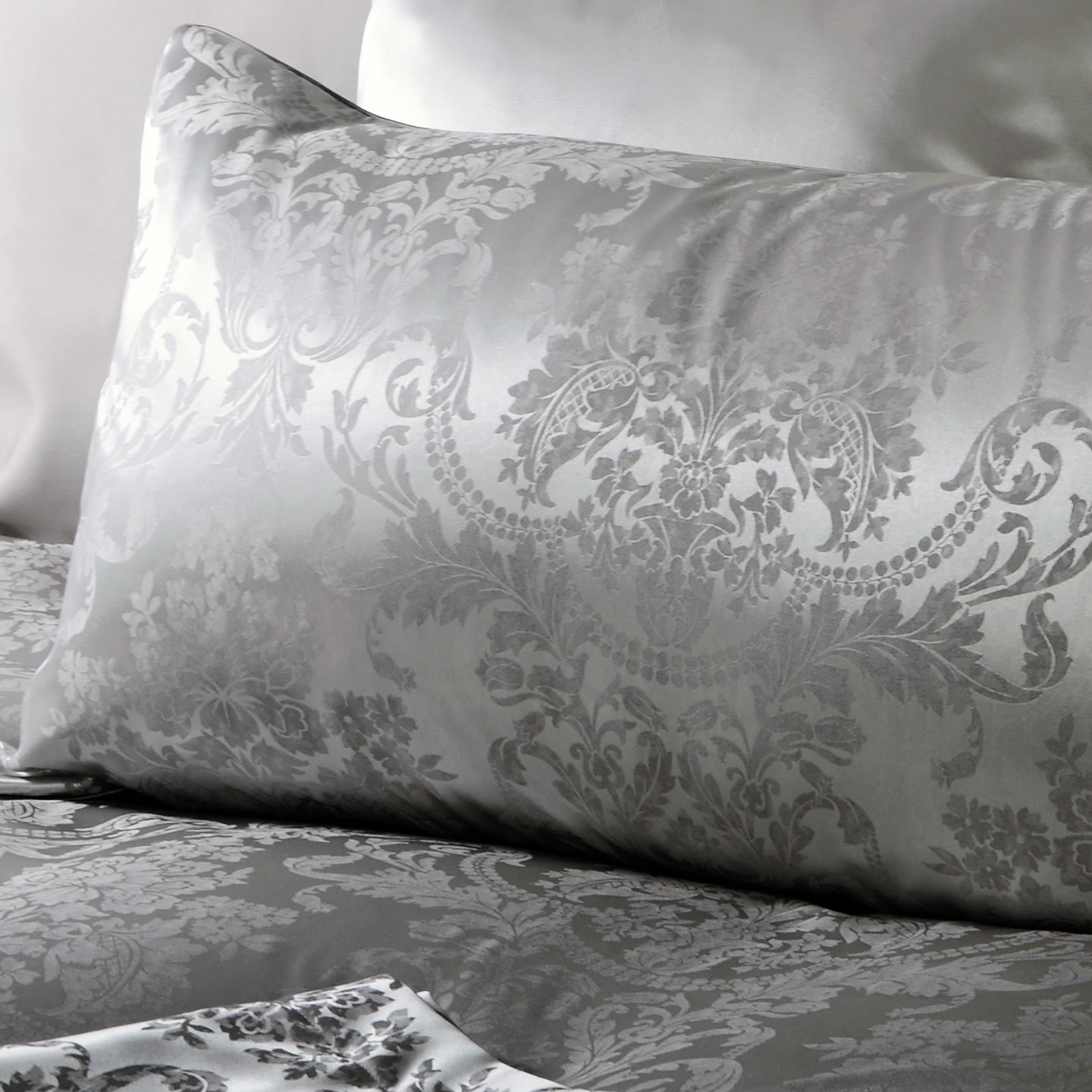 Silk Bed Linen - Portofino - Neo Classic - Silver Ash