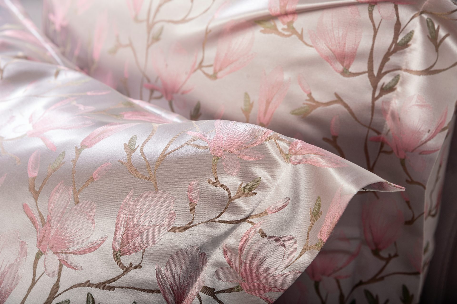 Silk Bed Linen - Magnolia - Jacquard 